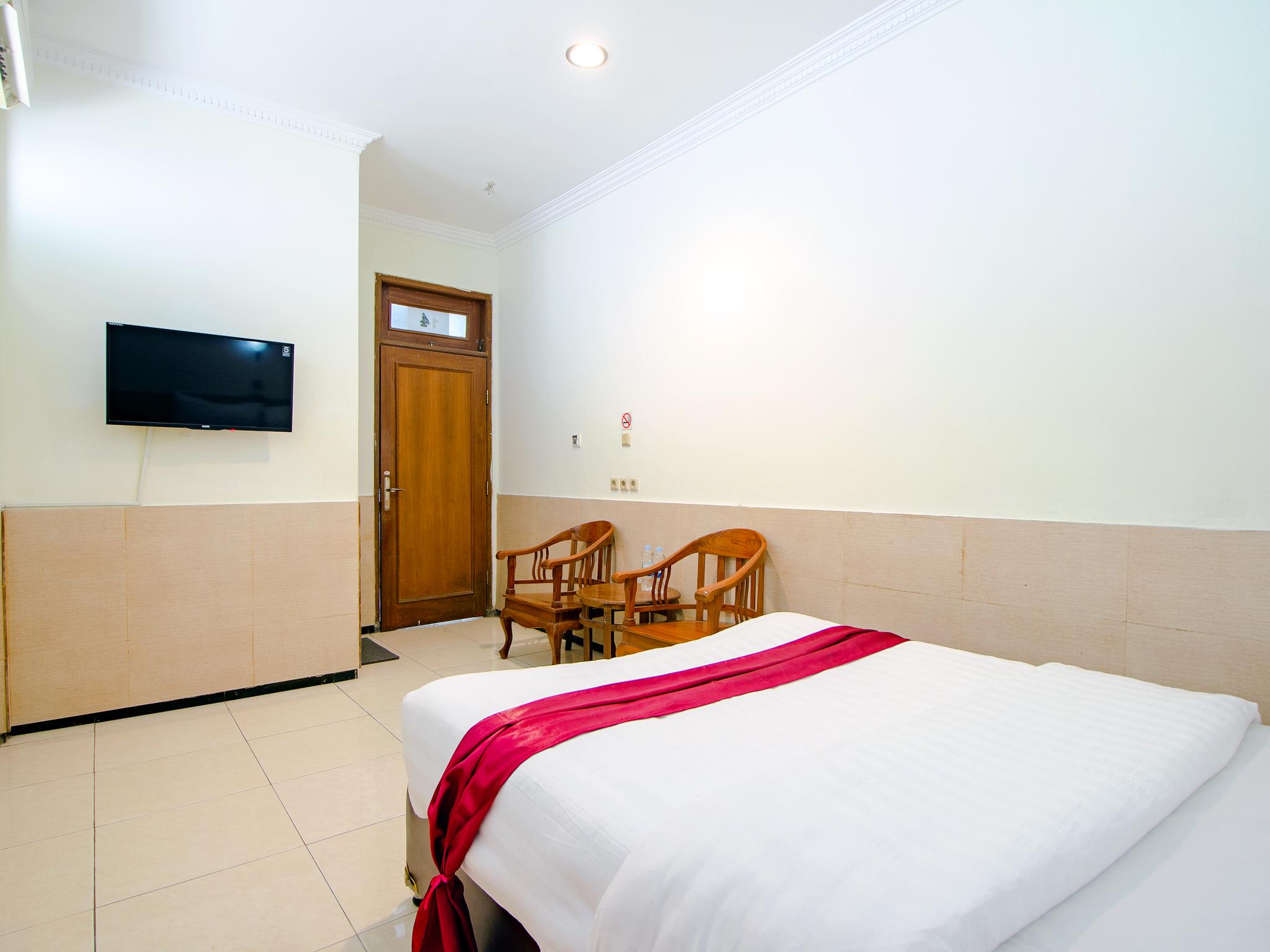 Oyo 1683 Hotel Musafira Syariah Yogyakarta Exterior photo