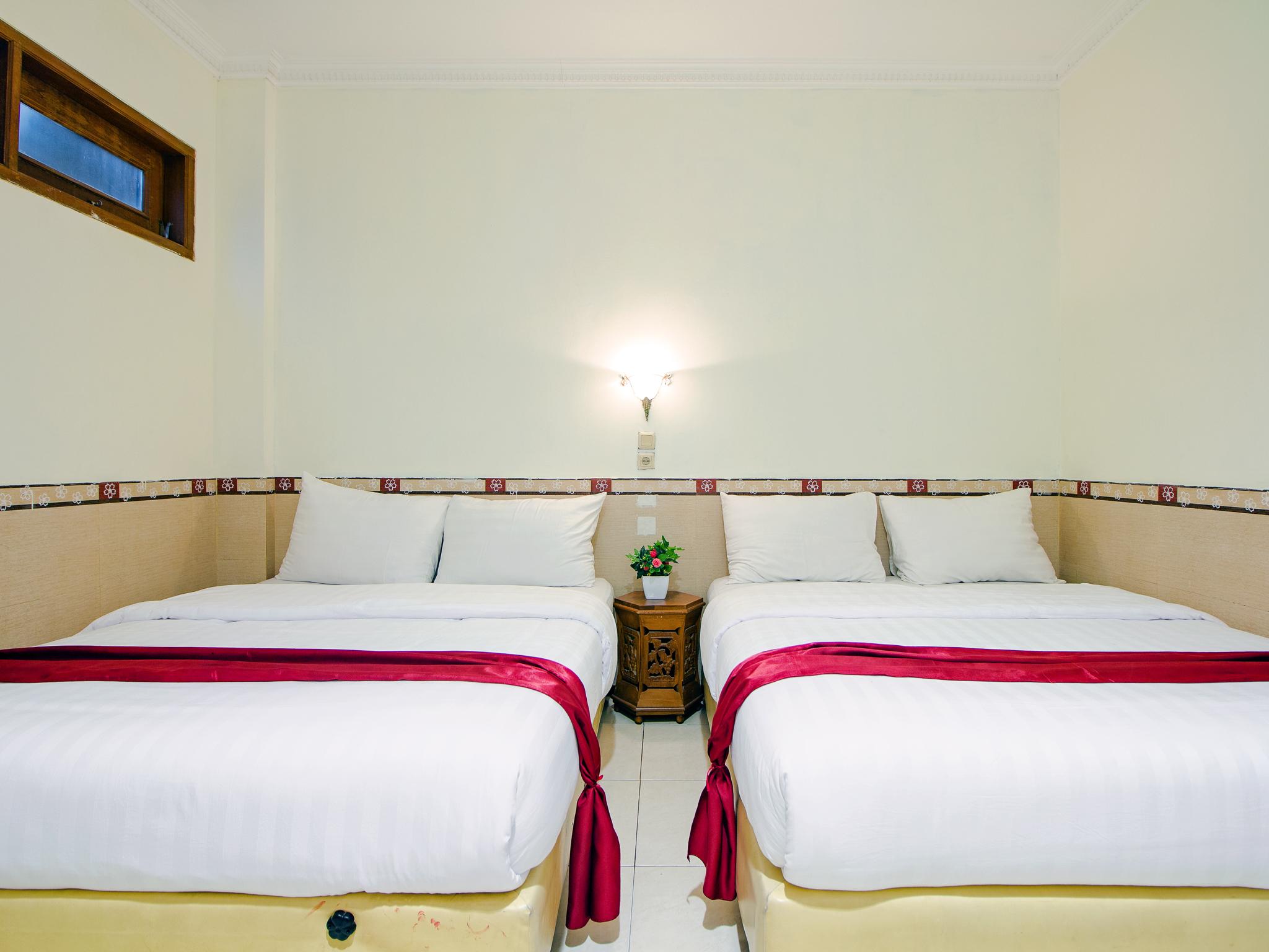 Oyo 1683 Hotel Musafira Syariah Yogyakarta Exterior photo